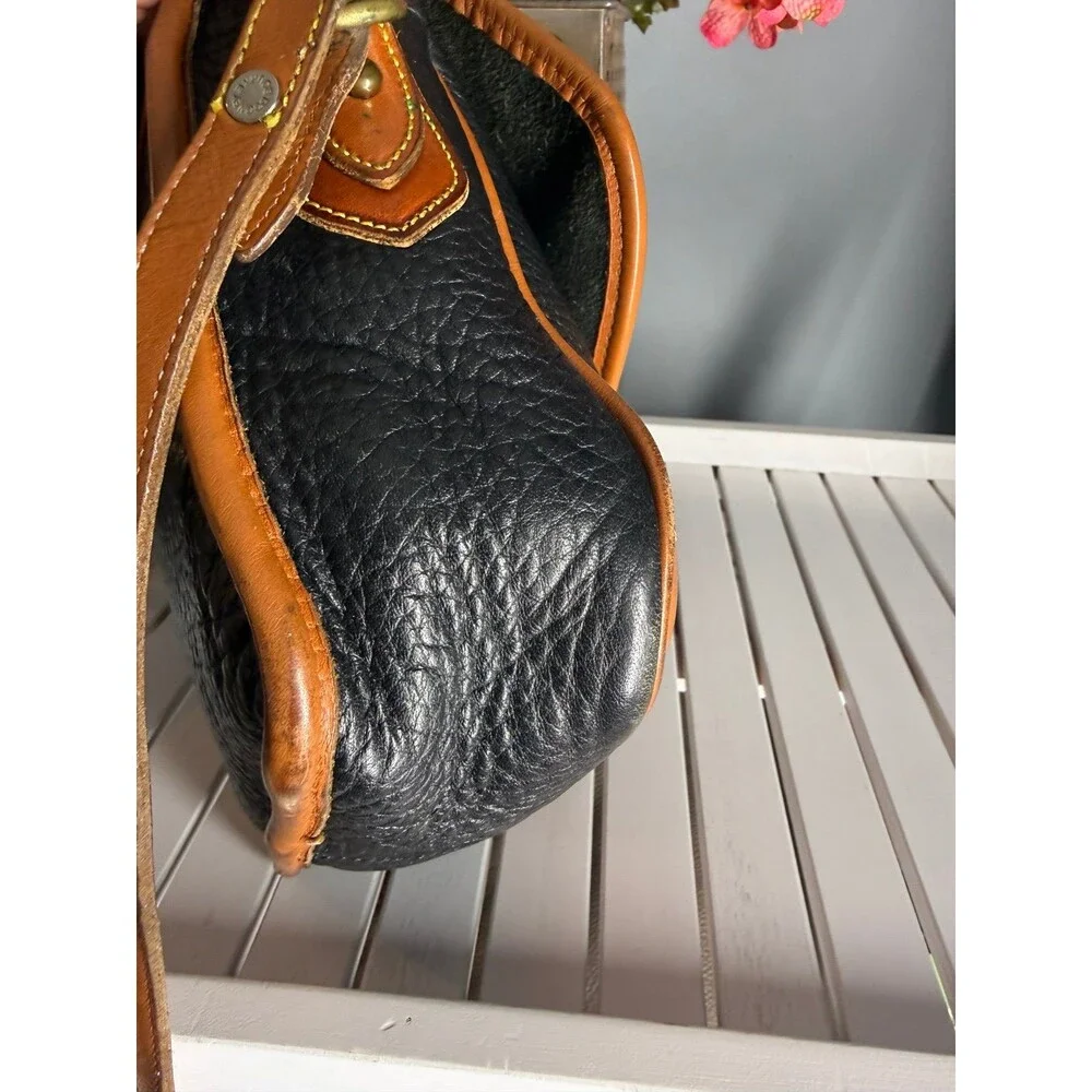 Dooney Bourke
